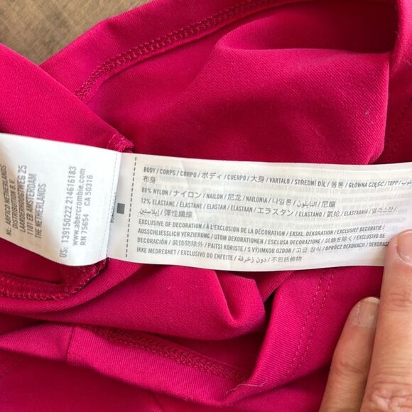 Abercrombie and Fitch soft collection cropped tank top women’s size large hot pi - Picture 6 of 8